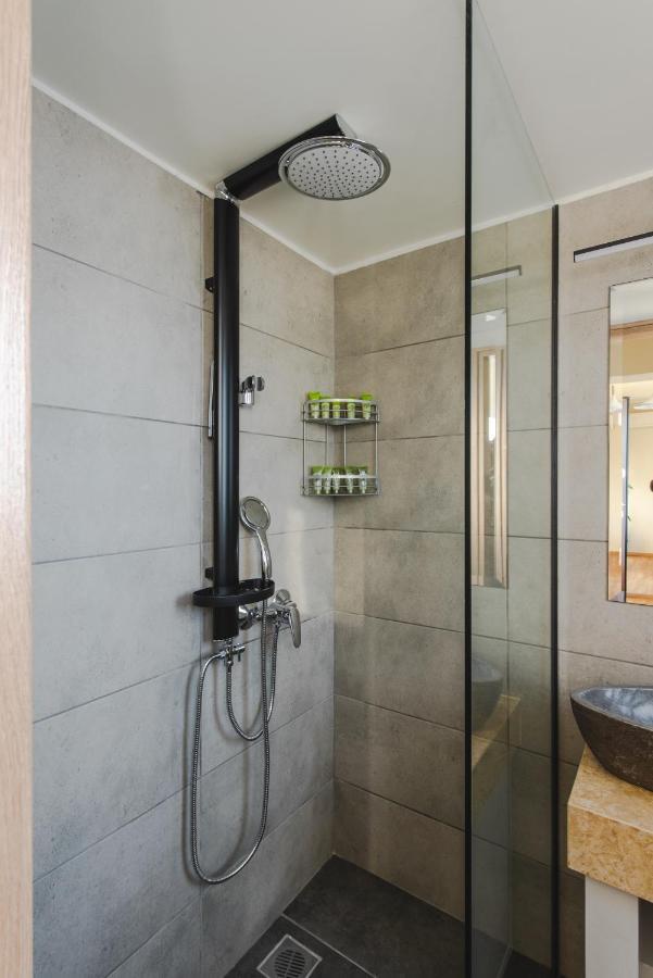 Living Stone Aparthotel 아테네 외부 사진