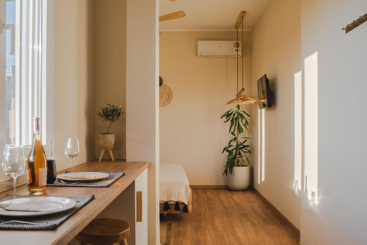 Living Stone Aparthotel 아테네 외부 사진